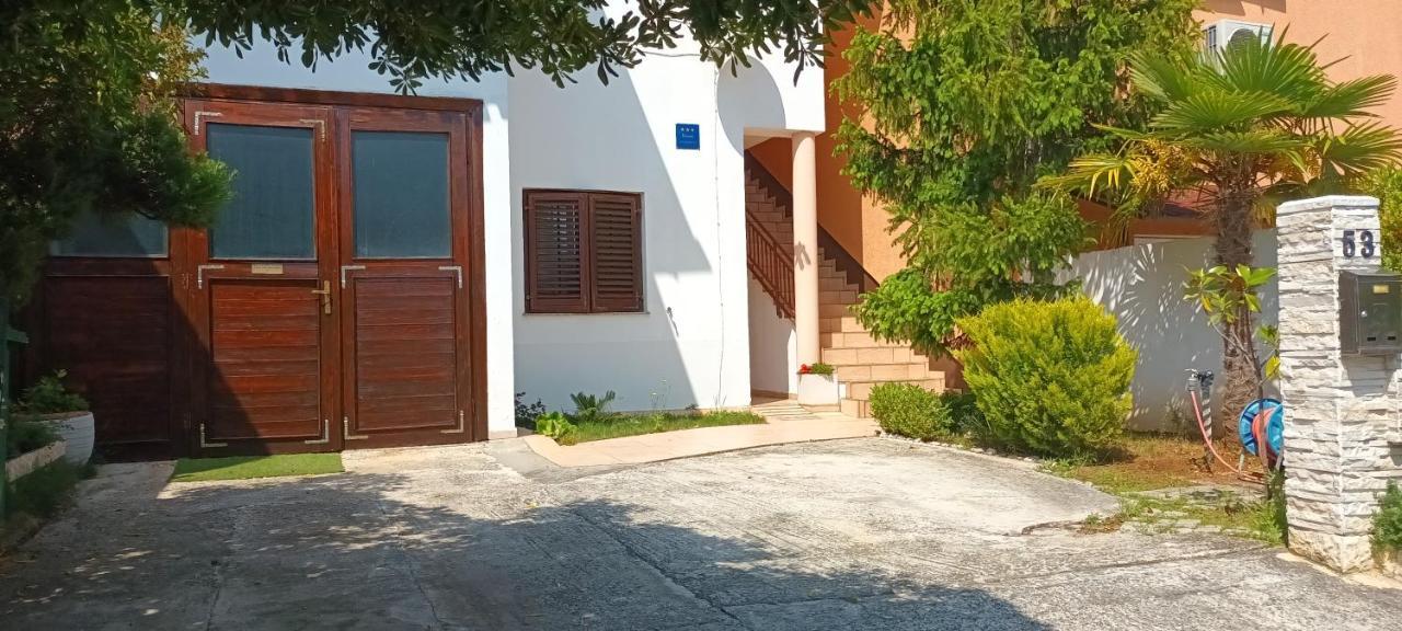 Apartment Evergreen Pula Exteriér fotografie